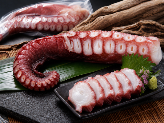 知床羅臼ダコ 足1本｜世界自然遺産・知床の海が育てた縁起物の水ダコ